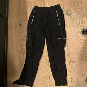Young and Reckless cargo pants size M